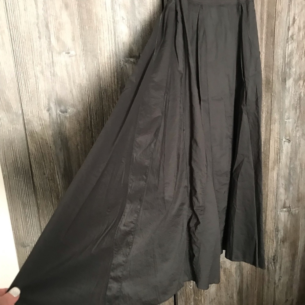 🔥CABI SKIRT🔥 - Picture 3 of 6